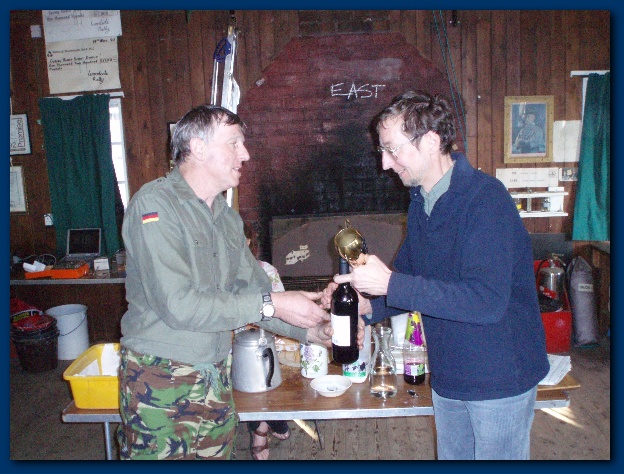 600x449 pixels (156K)